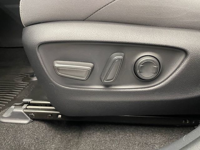 2023 Toyota Venza LE AWD - 23010313 - 13