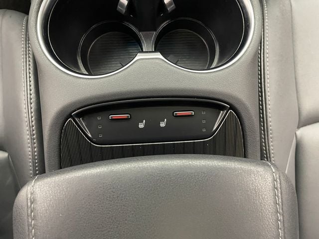 2023 Toyota Venza Nightshade AWD - 22924766 - 29