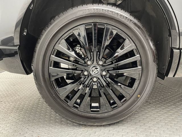 2023 Toyota Venza Nightshade AWD - 22924766 - 47