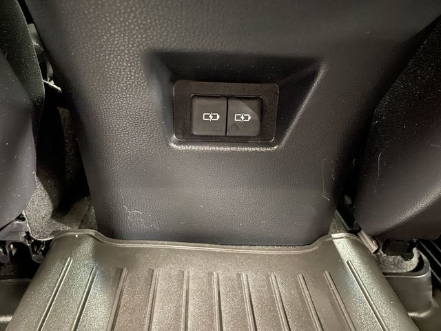 2023 Toyota Venza Nightshade AWD - 22965248 - 20