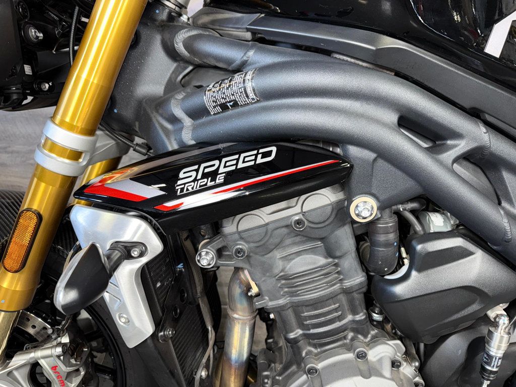 2023 Triumph Speed Triple 1200 RS SUPER CLEAN! - 22930724 - 13