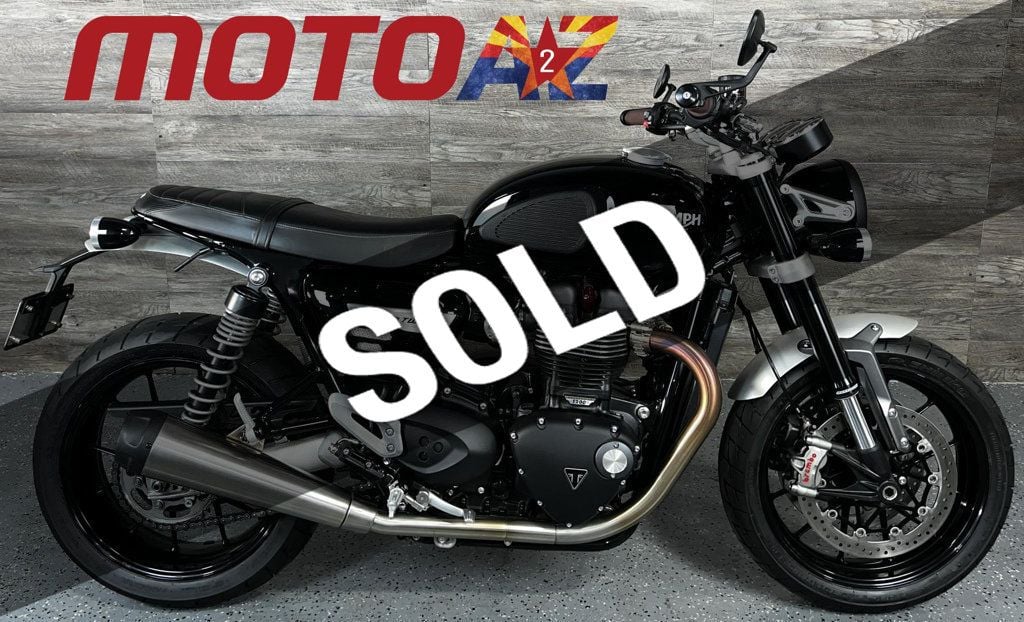 2023 Triumph Speed Twin 1200 One Owner! - 22630445 - 0