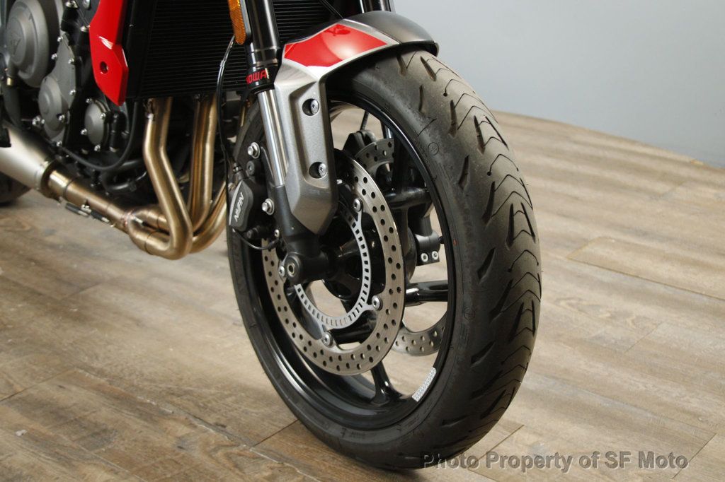 2023 Triumph Trident 660 Two-Tone 1 Owner, 3680 Miles - 22956208 - 19