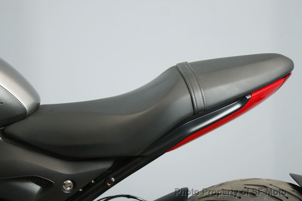 2023 Triumph Trident 660 Two-Tone 1 Owner, 3680 Miles - 22956208 - 41