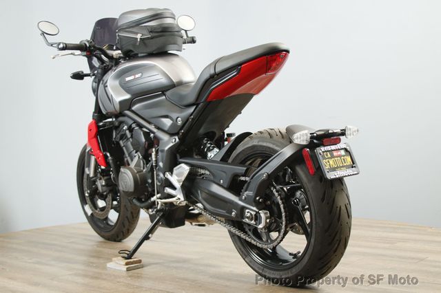 2023 Triumph Trident 660 Two-Tone 1 Owner, 3680 Miles - 22956208 - 45