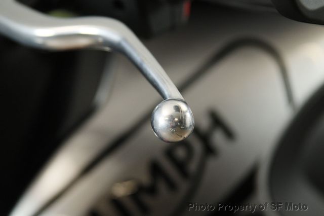 2023 Triumph Trident 660 Two-Tone 1 Owner, 3680 Miles - 22956208 - 51