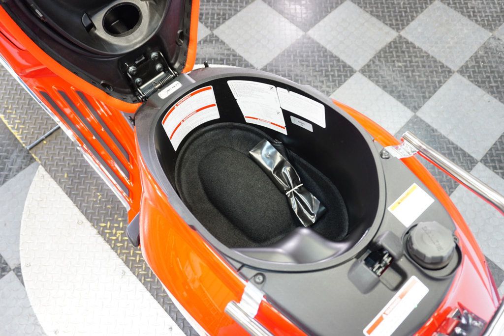 2023 VESPA PRIMAVERA 150 RED 1-OWNER VERY NICE!!! - 22805595 - 23