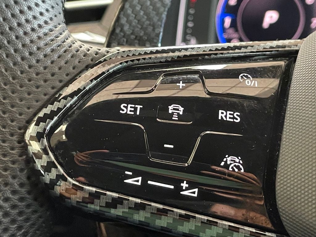 2023 Volkswagen Arteon SEL Premium R-Line 4MOTION - 23047012 - 33