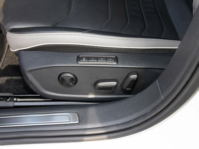 2023 Volkswagen Arteon SEL R-Line 4Motion Opal White Pearl - 22968008 - 25