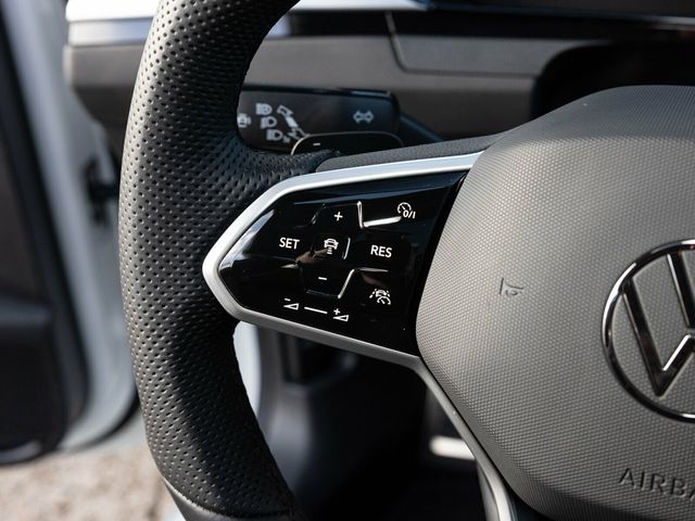 2023 Volkswagen Arteon SEL R-Line 4Motion Opal White Pearl - 22968008 - 32