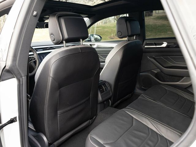 2023 Volkswagen Arteon SEL R-Line 4Motion Opal White Pearl - 22968008 - 45