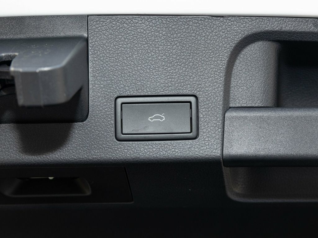 2023 Volkswagen Arteon SEL R-Line 4Motion Opal White Pearl - 22968008 - 50