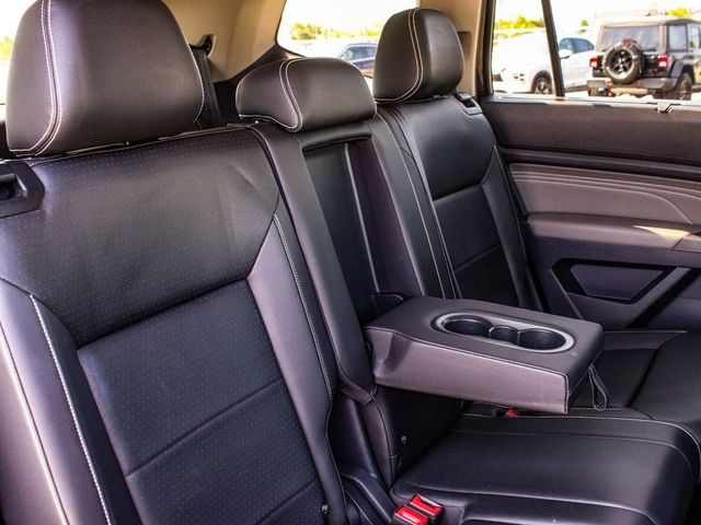 2023 Volkswagen Atlas 2.0T SE w/Technology - 23076536 - 40
