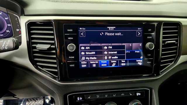 2023 Volkswagen Atlas 2.0T SE w/Technology 4MOTION w/ Captain's Chairs & 20'' Wheels - 23096072 - 16