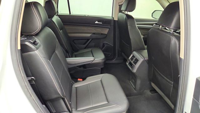 2023 Volkswagen Atlas 2.0T SE w/Technology 4MOTION w/ Captain's Chairs & 20'' Wheels - 23096072 - 21