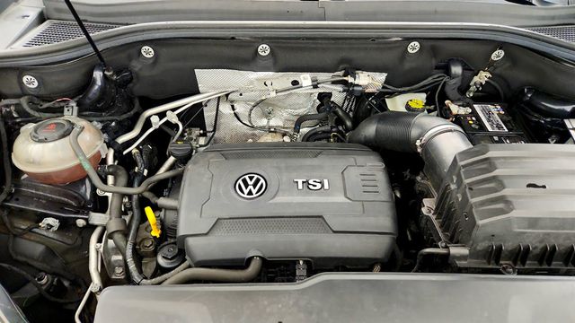 2023 Volkswagen Atlas 2.0T SE w/Technology FWD - 23041509 - 25