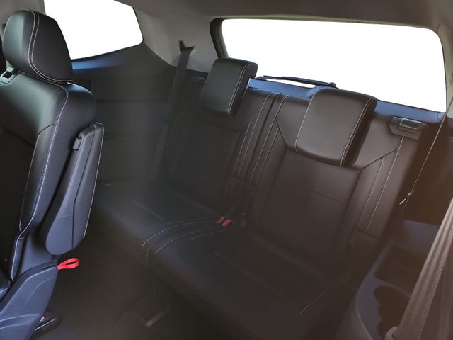 2023 Volkswagen Atlas 3.6L V6 SEL 4MOTION with 2nd-Row Dual Captain's Chairs - 22935832 - 13