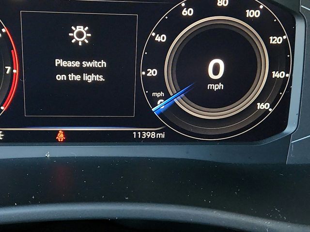 2023 Volkswagen Atlas 3.6L V6 SEL 4MOTION with 2nd-Row Dual Captain's Chairs - 22935832 - 19