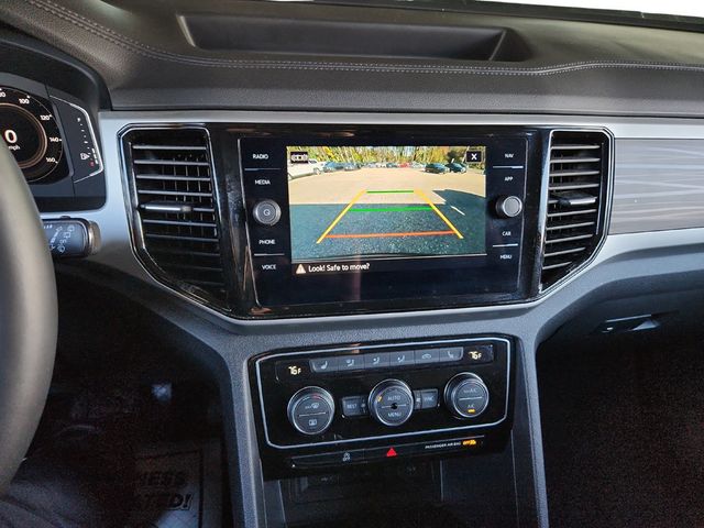 2023 Volkswagen Atlas 3.6L V6 SEL 4MOTION with 2nd-Row Dual Captain's Chairs - 22935832 - 20
