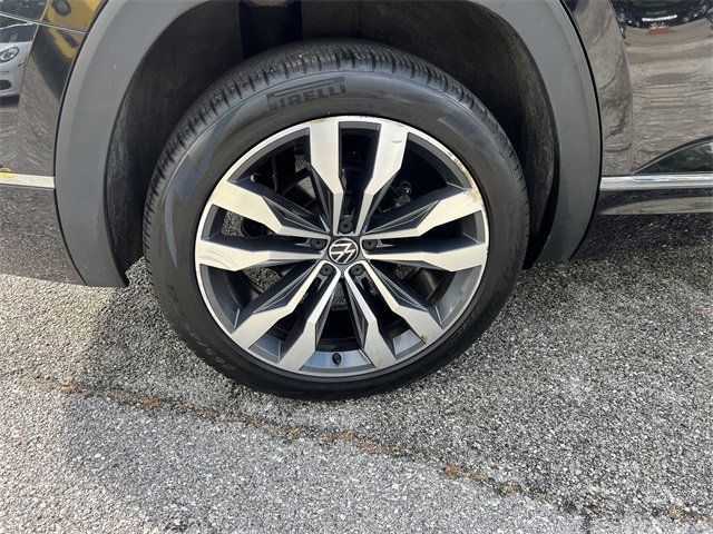 2023 Volkswagen Atlas V6 SEL Premium R-Line photo 21