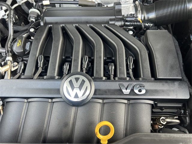 2023 Volkswagen Atlas V6 SEL Premium R-Line photo 25