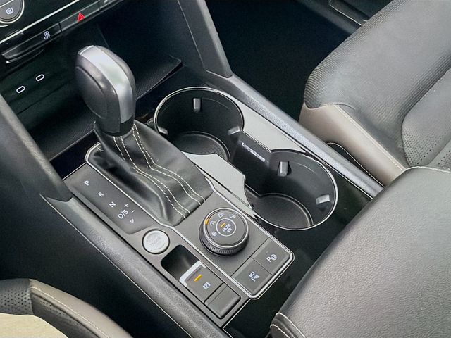 2023 Volkswagen Atlas 3.6L V6 SEL Premium R-Line 4MOTION - 23030478 - 16
