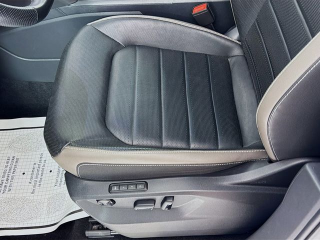 2023 Volkswagen Atlas 3.6L V6 SEL Premium R-Line 4MOTION - 23030478 - 19