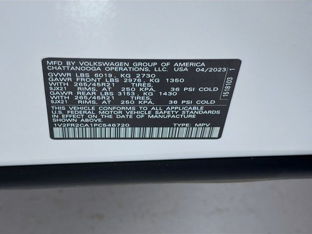 2023 Volkswagen Atlas 3.6L V6 SEL Premium R-Line 4MOTION - 23030478 - 34