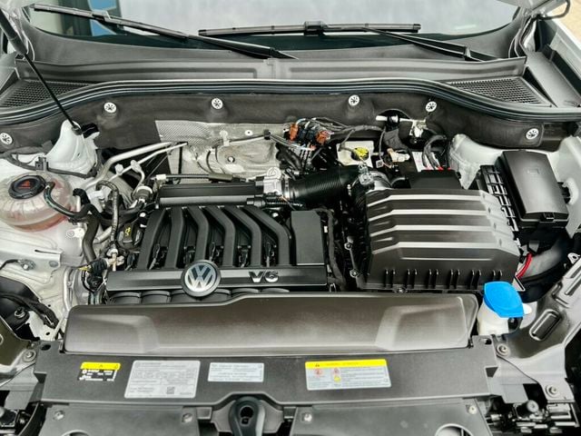 2023 Volkswagen Atlas 3.6L V6 SEL R-Line Black 4MOTION - 23079026 - 12