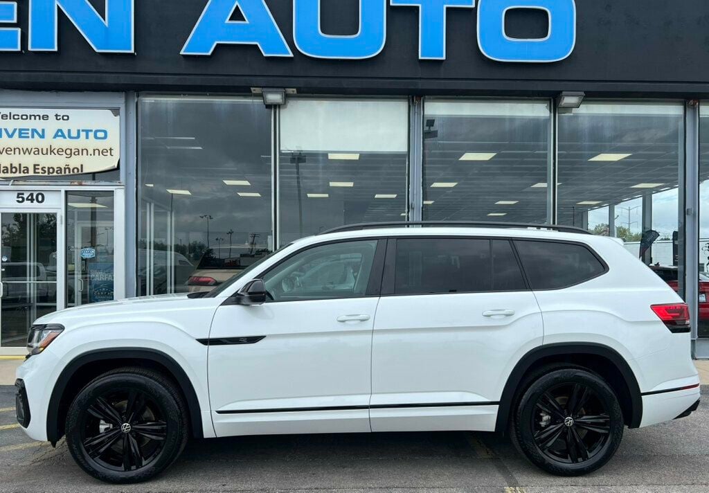2023 Volkswagen Atlas 3.6L V6 SEL R-Line Black 4MOTION - 23079026 - 1