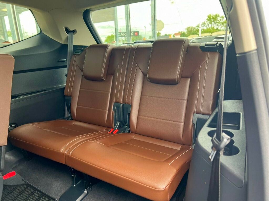 2023 Volkswagen Atlas 3.6L V6 SEL R-Line Black 4MOTION - 23079026 - 19