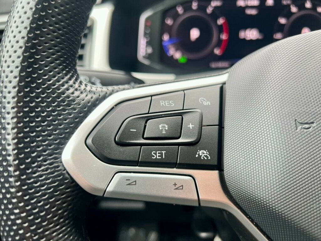 2023 Volkswagen Atlas 3.6L V6 SEL R-Line Black 4MOTION - 23079026 - 20