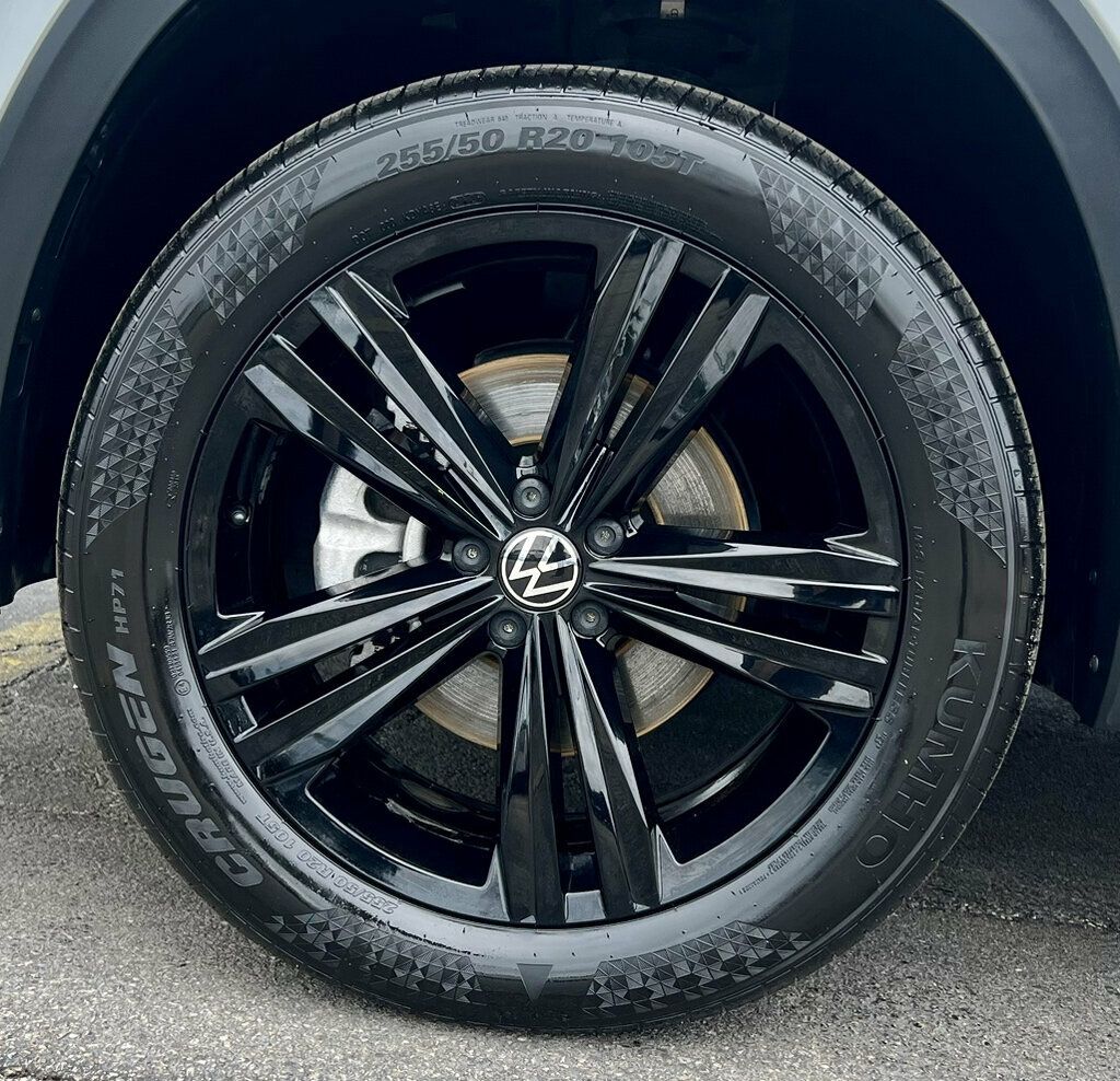 2023 Volkswagen Atlas 3.6L V6 SEL R-Line Black 4MOTION - 23079026 - 33