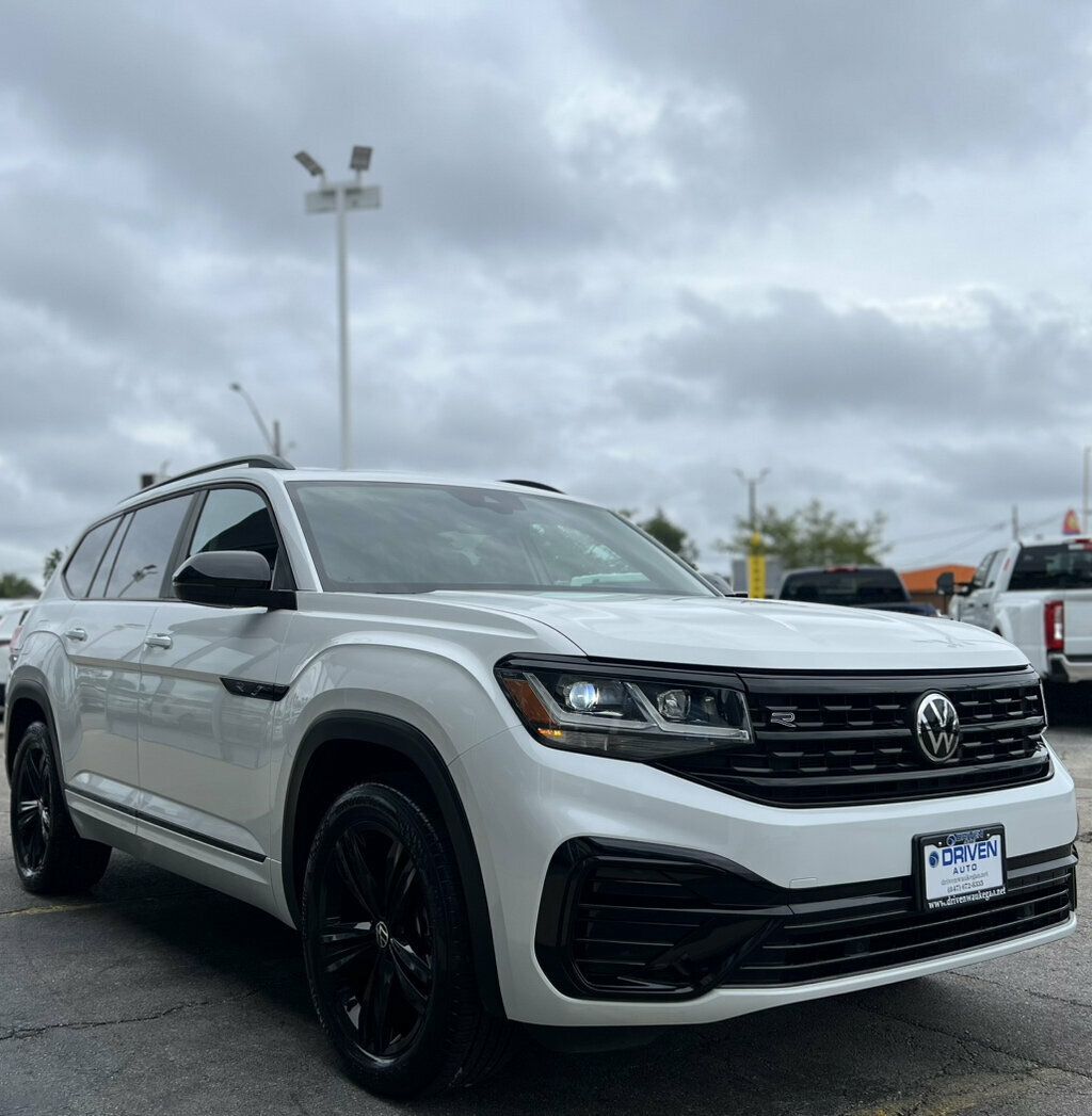 2023 Volkswagen Atlas 3.6L V6 SEL R-Line Black 4MOTION - 23079026 - 39