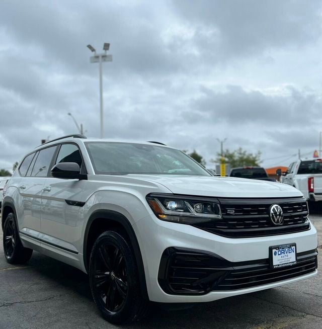 2023 Volkswagen Atlas 3.6L V6 SEL R-Line Black 4MOTION - 23079026 - 39