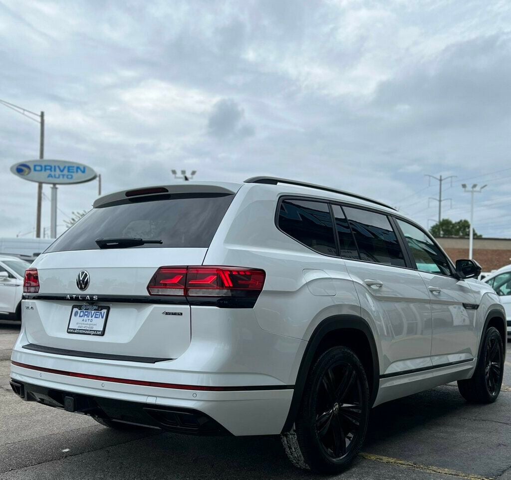 2023 Volkswagen Atlas 3.6L V6 SEL R-Line Black 4MOTION - 23079026 - 4