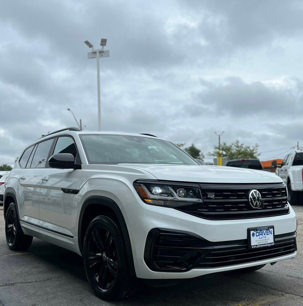 2023 Volkswagen Atlas 3.6L V6 SEL R-Line Black 4MOTION - 23079026 - 5