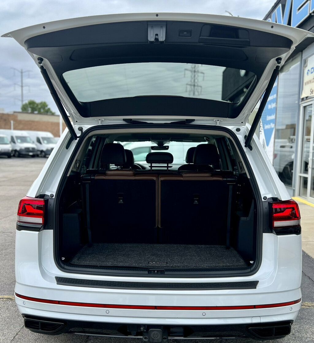 2023 Volkswagen Atlas 3.6L V6 SEL R-Line Black 4MOTION - 23079026 - 8