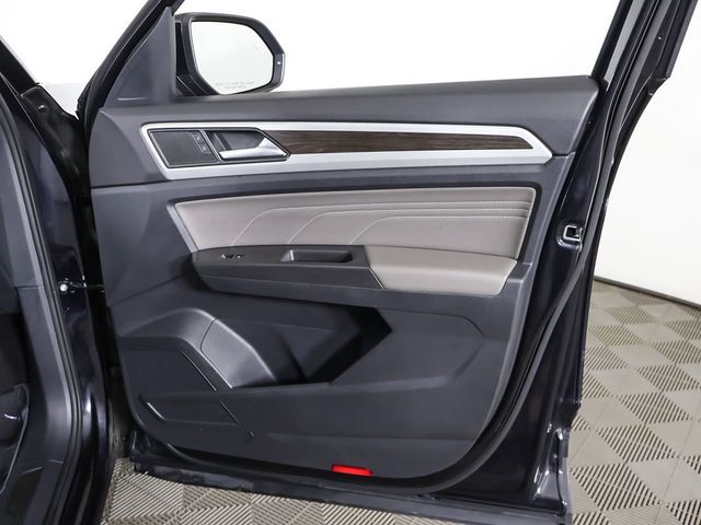 2023 Volkswagen Atlas 3.6L V6 SE w/Technology 4MOTION - 23019202 - 23