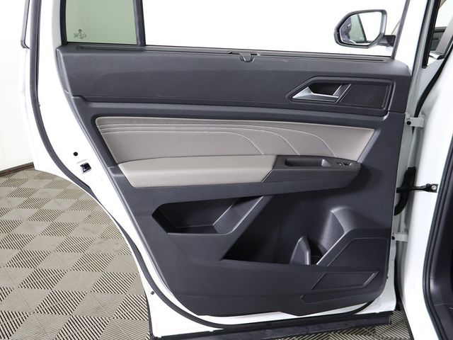 2023 Volkswagen Atlas 3.6L V6 SE w/Technology 4MOTION - 23087356 - 25