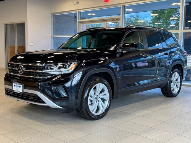2023 Volkswagen Atlas 3.6L V6 SE w/Technology 4MOTION - 23019745 - 3