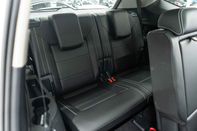 2023 Volkswagen Atlas 3.6L V6 SE w/Technology 4MOTION - 23043104 - 11