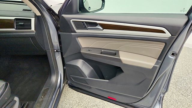 2023 Volkswagen Atlas 3.6L V6 SE w/Technology 4MOTION - 23002681 - 25