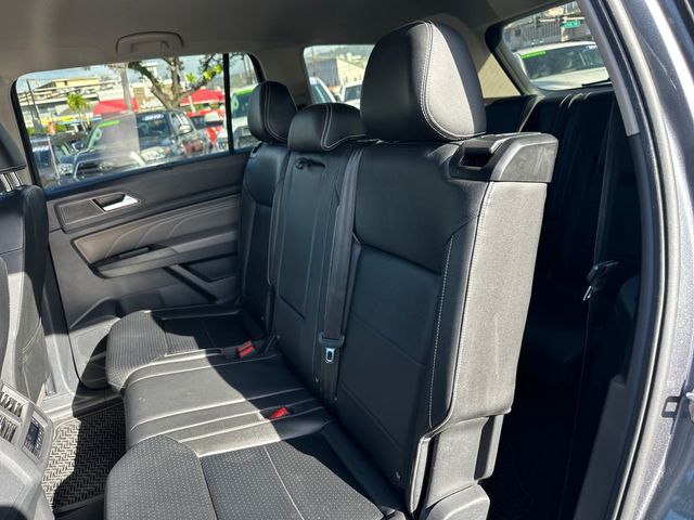 2023 Volkswagen Atlas 3.6L V6 SE w/Technology FWD - 22967784 - 13