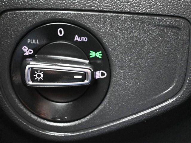 2023 Volkswagen Atlas 3.6L V6 SE w/Technology FWD - 22954279 - 27