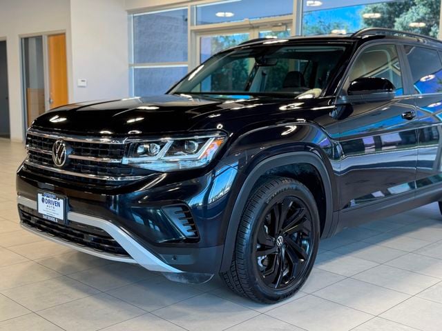 2023 Volkswagen Atlas 3.6L V6 SE w/Technology FWD - 23049810 - 2