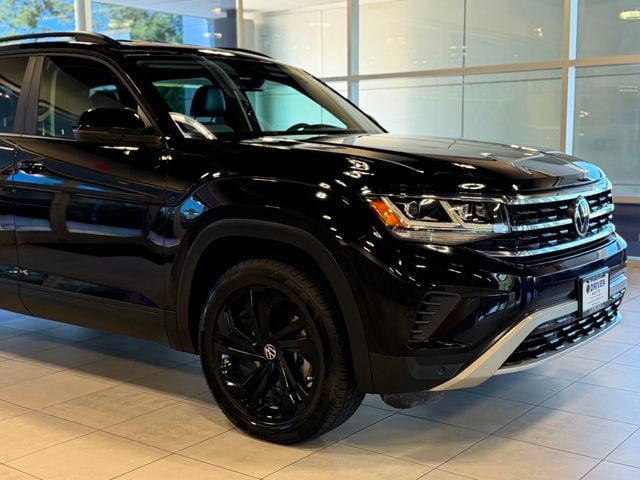 2023 Volkswagen Atlas 3.6L V6 SE w/Technology FWD - 23049810 - 4