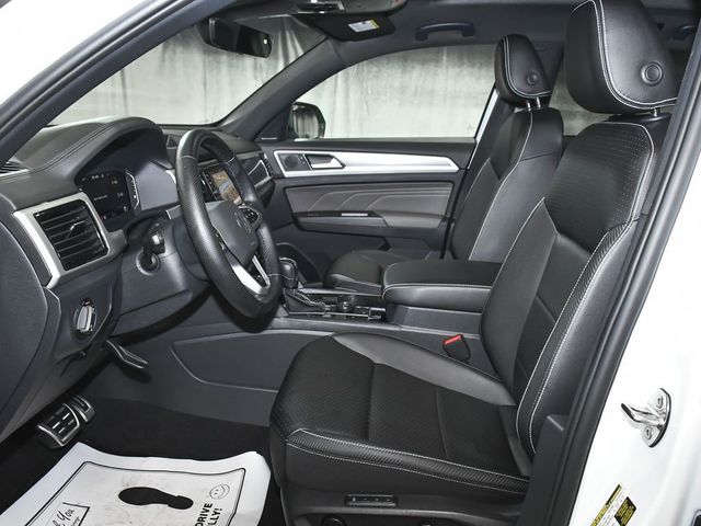 2023 Volkswagen Atlas Cross Sport 2.0T SEL R-Line Black - 23003705 - 44