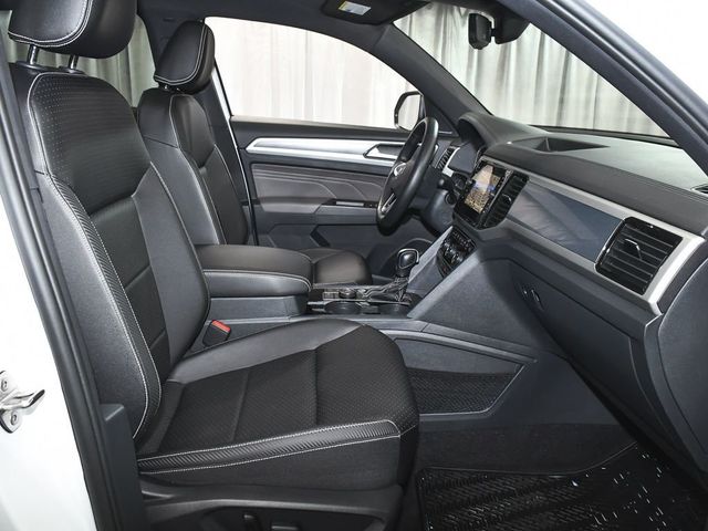 2023 Volkswagen Atlas Cross Sport 2.0T SEL R-Line Black - 23003705 - 52