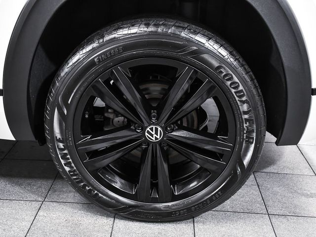 2023 Volkswagen Atlas Cross Sport 2.0T SEL R-Line Black - 23003705 - 7